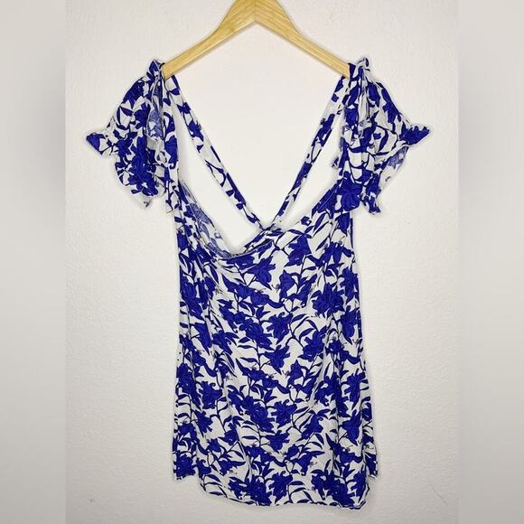 NWT PrettyLittleThing Plus Blue Porcelain Print Bardot Shift Dress Size UK16/USM - Picture 4 of 7